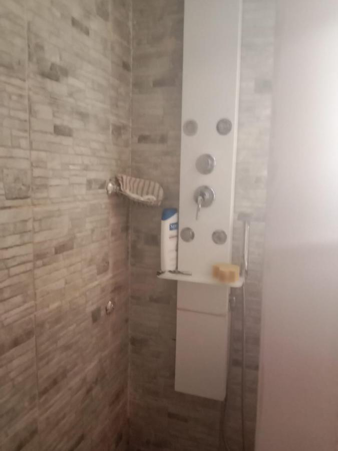Habitacion Privada Tarragona Con Cocina Salon Y Terraza Piso Compartido Экстерьер фото